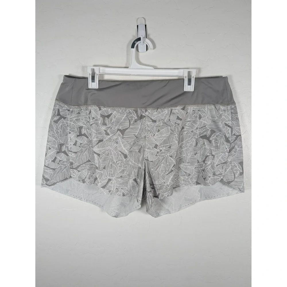 Athleta Shorts Womens XL‎ Gray Leaf Print Lined Athletic Run Hiking Zip Pocket